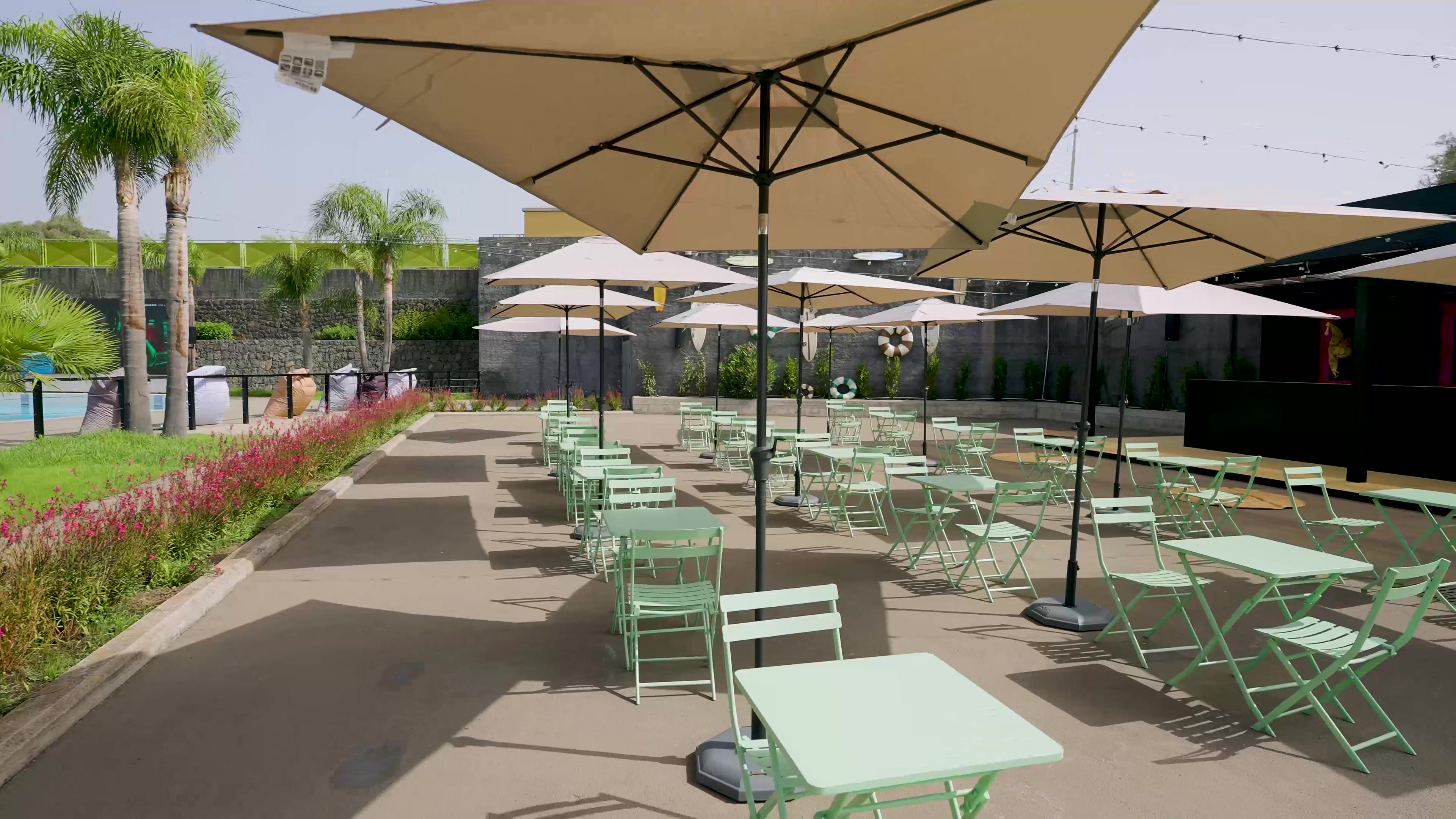Hospitality Dining Experiences scenario